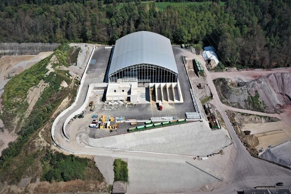 Baustelle Deponie Tambrig